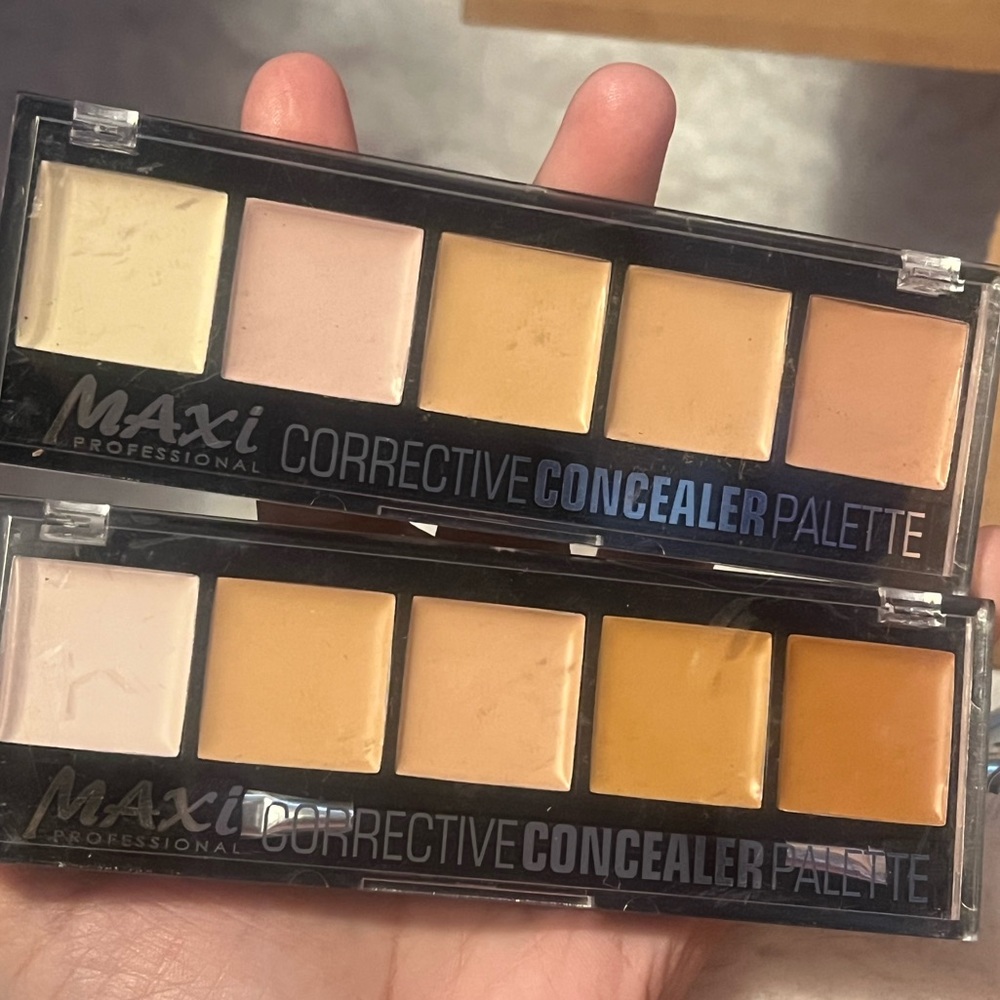 Corrective Concealer Palette - Cream and Tan Shades 2pk